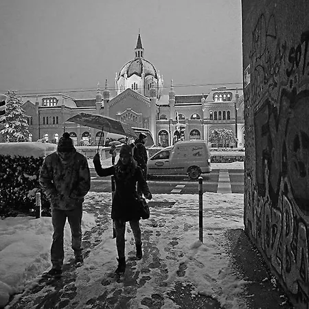 Cozy Downtown * سراييفو
